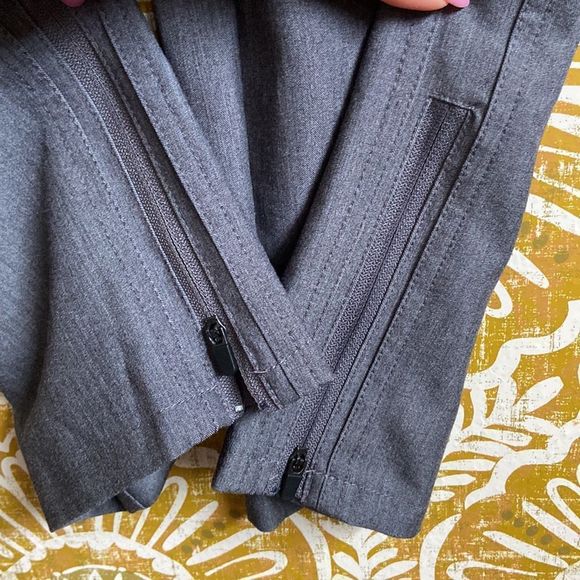 FIGS Technical Collection Kanye Moto Scrub Pants Limited Edition Graphite Gray S - Picture 8 of 12